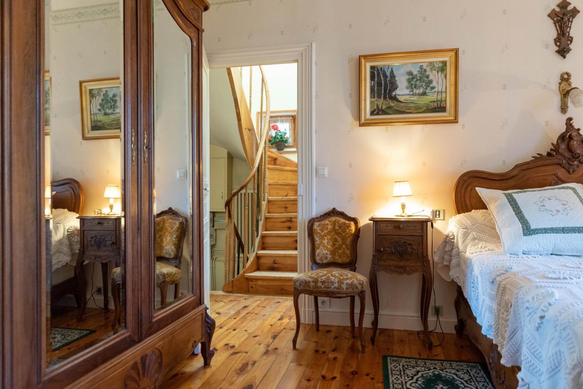 La Maison De Mireille Villa Le Puy-en-Velay Bagian luar foto